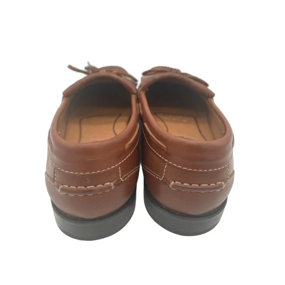 Johnston & Murphy fringe detailing